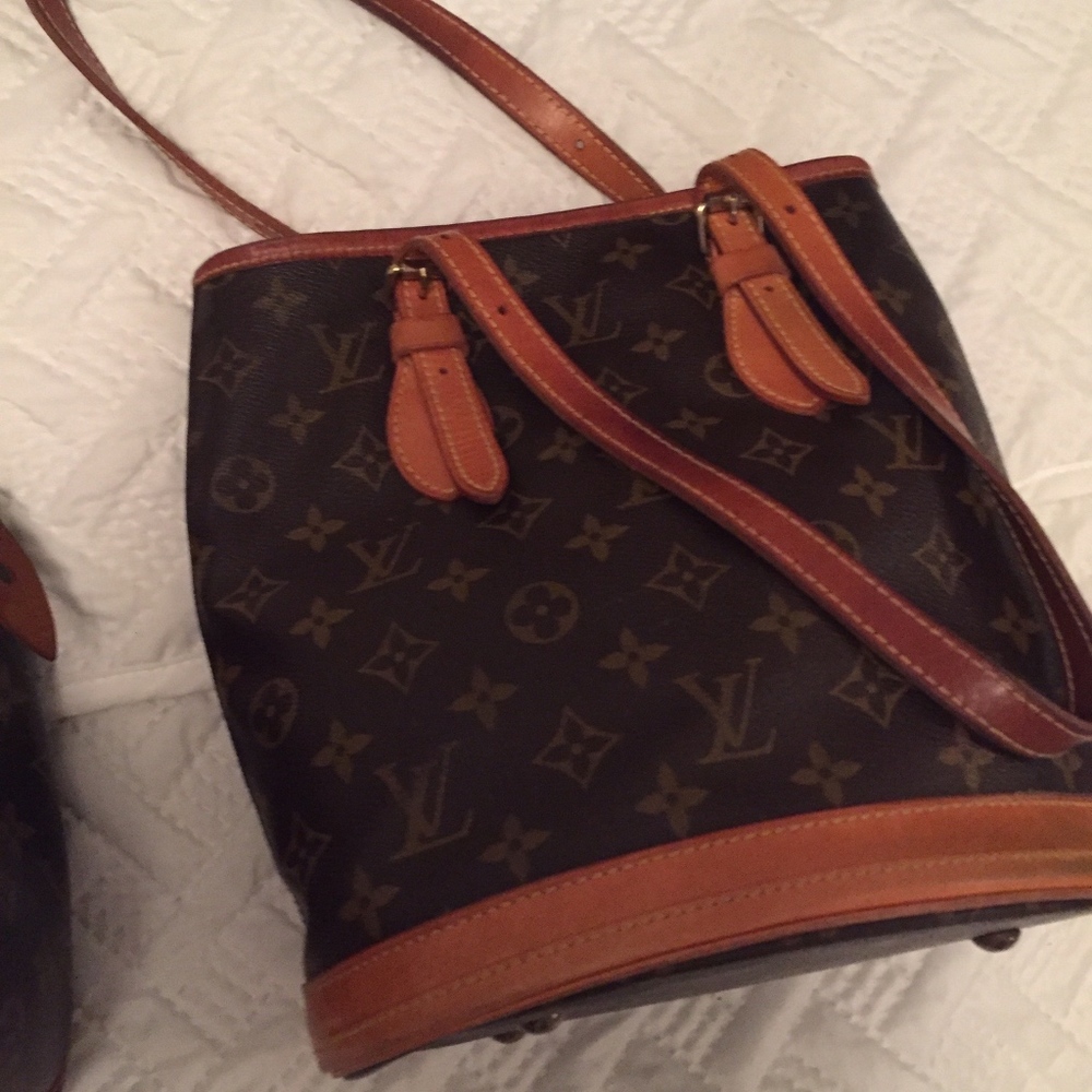 Louis Vuitton Bucket PM